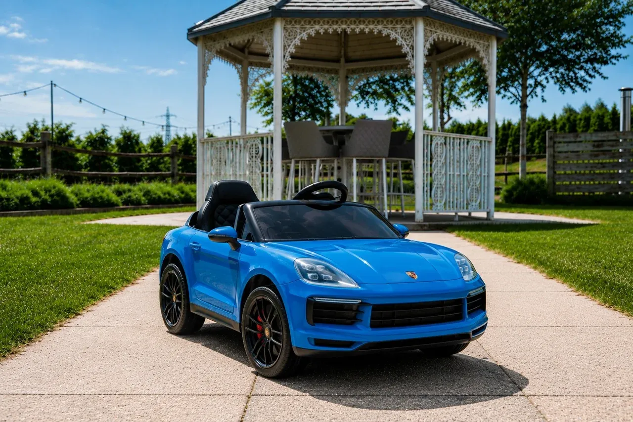 The Little Porsche at The BarnYard