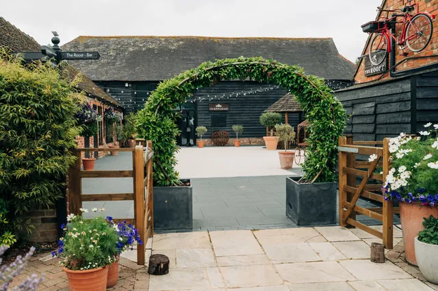 The greenery arch over the Courtyard entrance