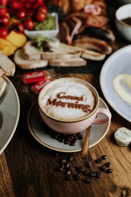 A cappuccino with Good Morning in the foam