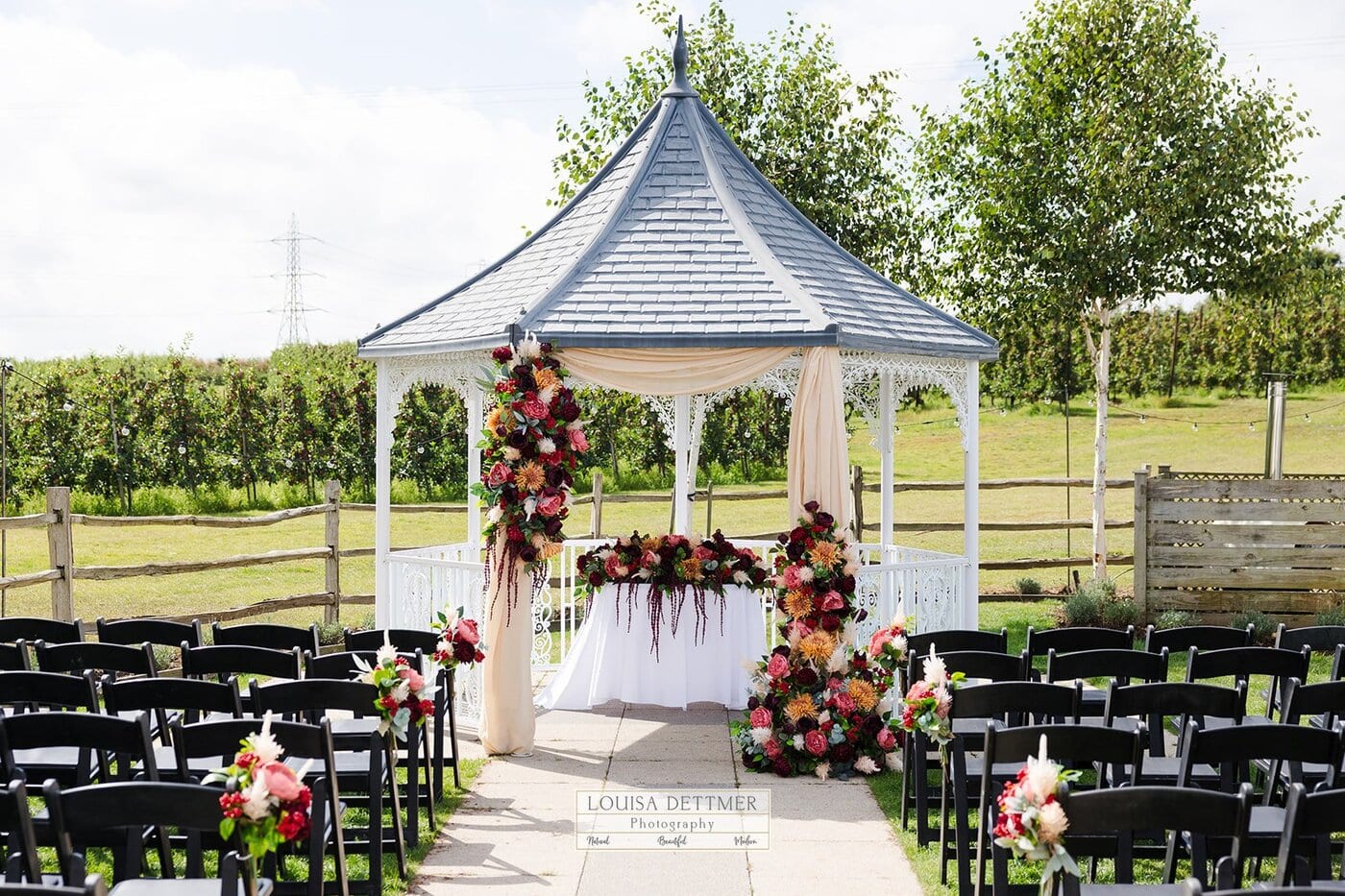 The Ceremony Gardens, ceremony at The BarnYard